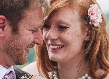 Bautiful bride and groom - wedding photographs
